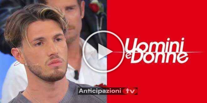 Brando Ephrikian non sceglie più? Maria De Filippi potrebbe perdere un altro tronista