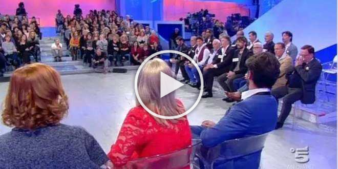 Uomini e Donne, un cavaliere del trono over perde la madre a causa del Coronavirus