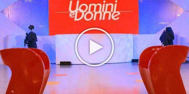 Uomini e Donne Gossip, Un ex cavaliere è convolato a nozze: ecco di chi si tratta