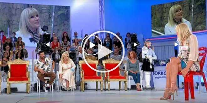 Uomini e Donne, puntata del 21-9-20: Jessica furiosa con Davide, Armando la fa grossa
