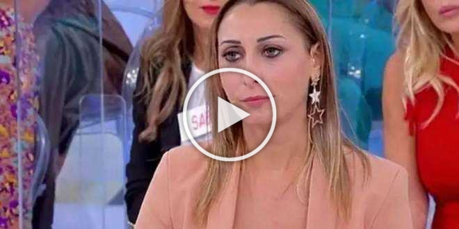 Uomini e Donne, Valentina a letto con due cavalieri: le scioccanti anticipazioni