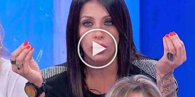 Uomini e Donne gossip, Valentina Autiero mandata nuovamente via da Maria De Filippi