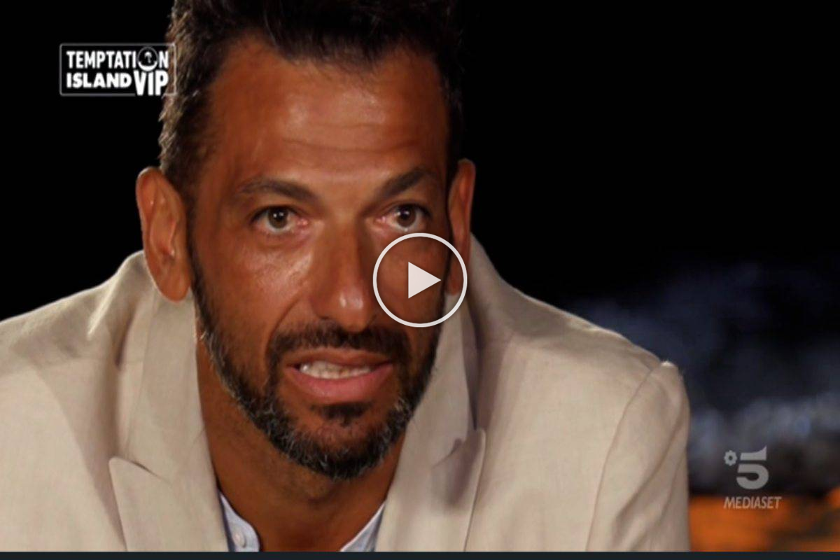 Temptation Island Vip 2019, Pago si consola con una famosa tentatrice
