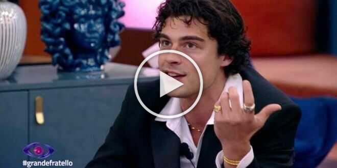 Grande Fratello 2023, Vittorio Menozzi interessato a una inquilina? “C’è del feeling”
